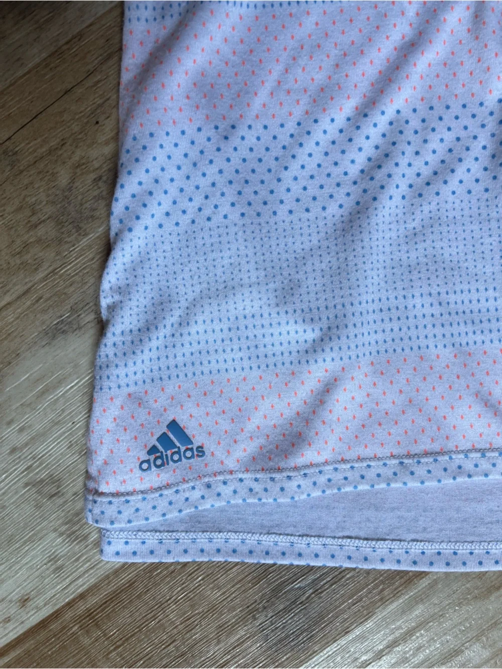 adidas men or woman Pink & White Striped Moisture-Wicking golf shirt